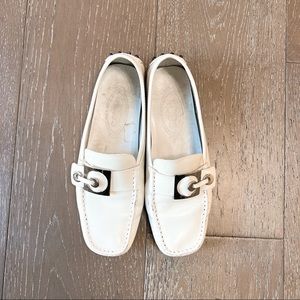 Tod’s loafers